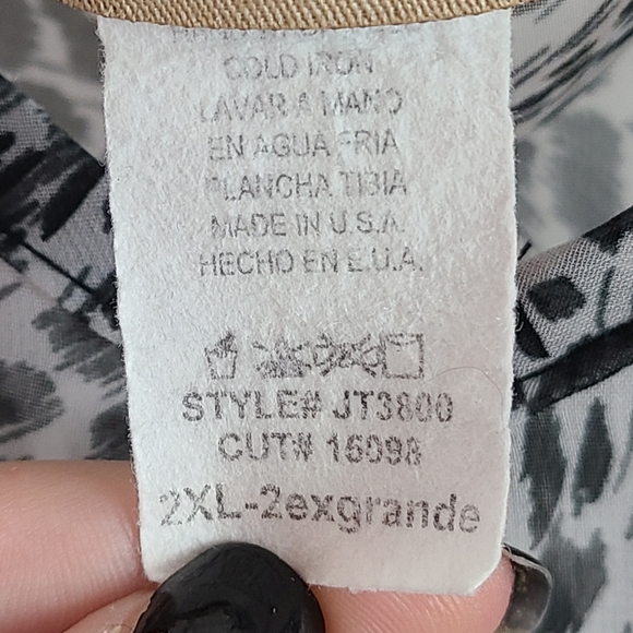 Janette Plus Grey Cheetah Semi Sheer Tunic Blouse | 2XL - Picture 7 of 7